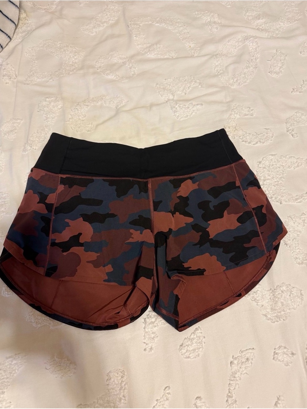 NWOT Lululemon Speed Up HR Short 4” Heritage 365 Camo Smoky Red Night Sea SZ :6